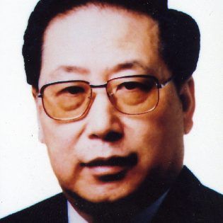 Photo of Mei Zhaorong