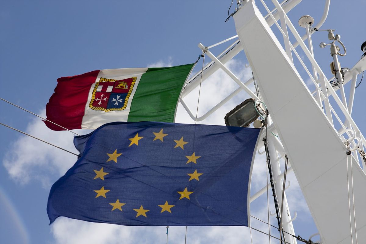 Italy, Mediterranean Security and European Defence