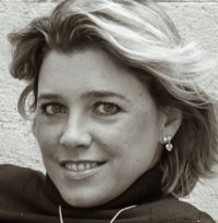 Photo of Clare Roberts