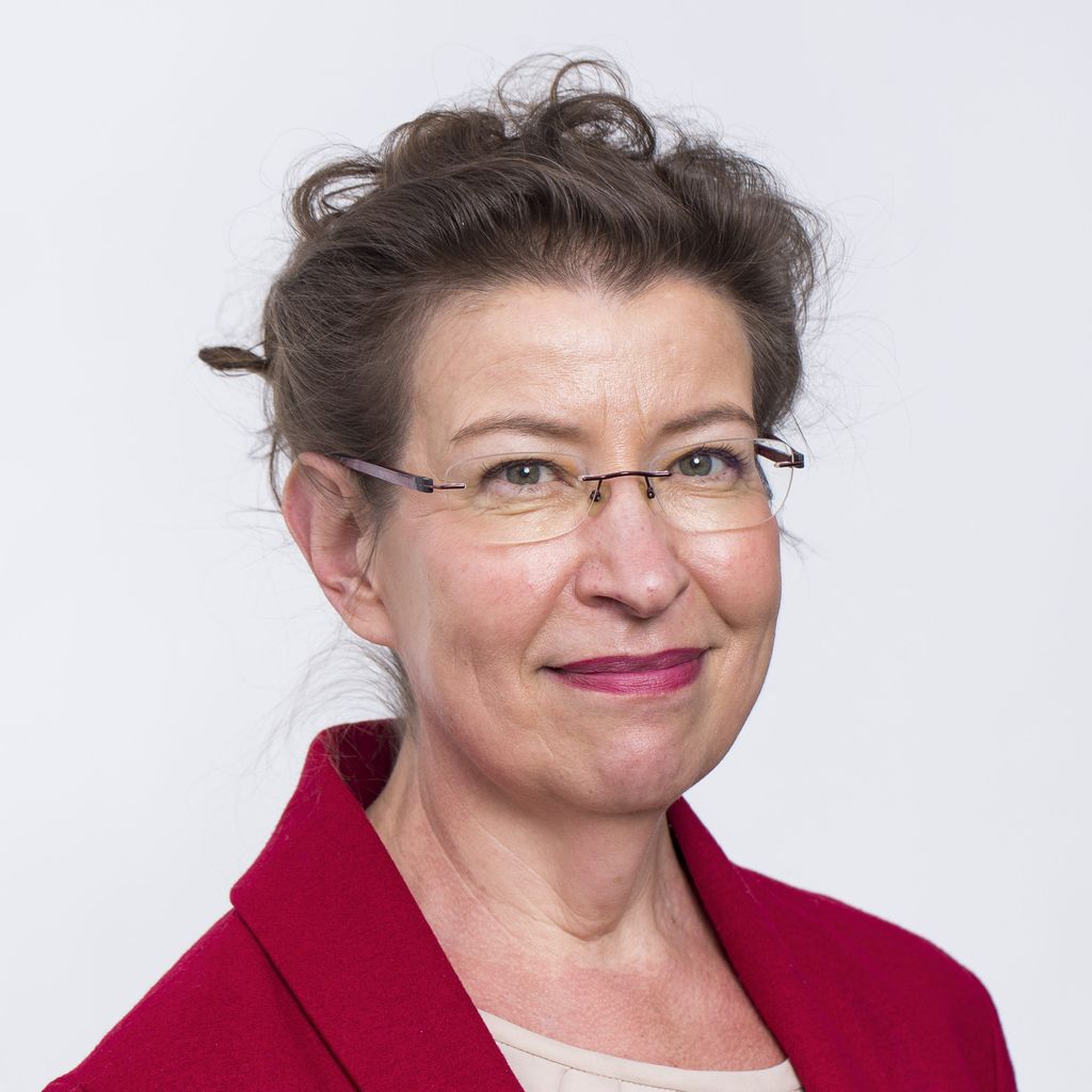 Photo of Leena Ylä-Mononen