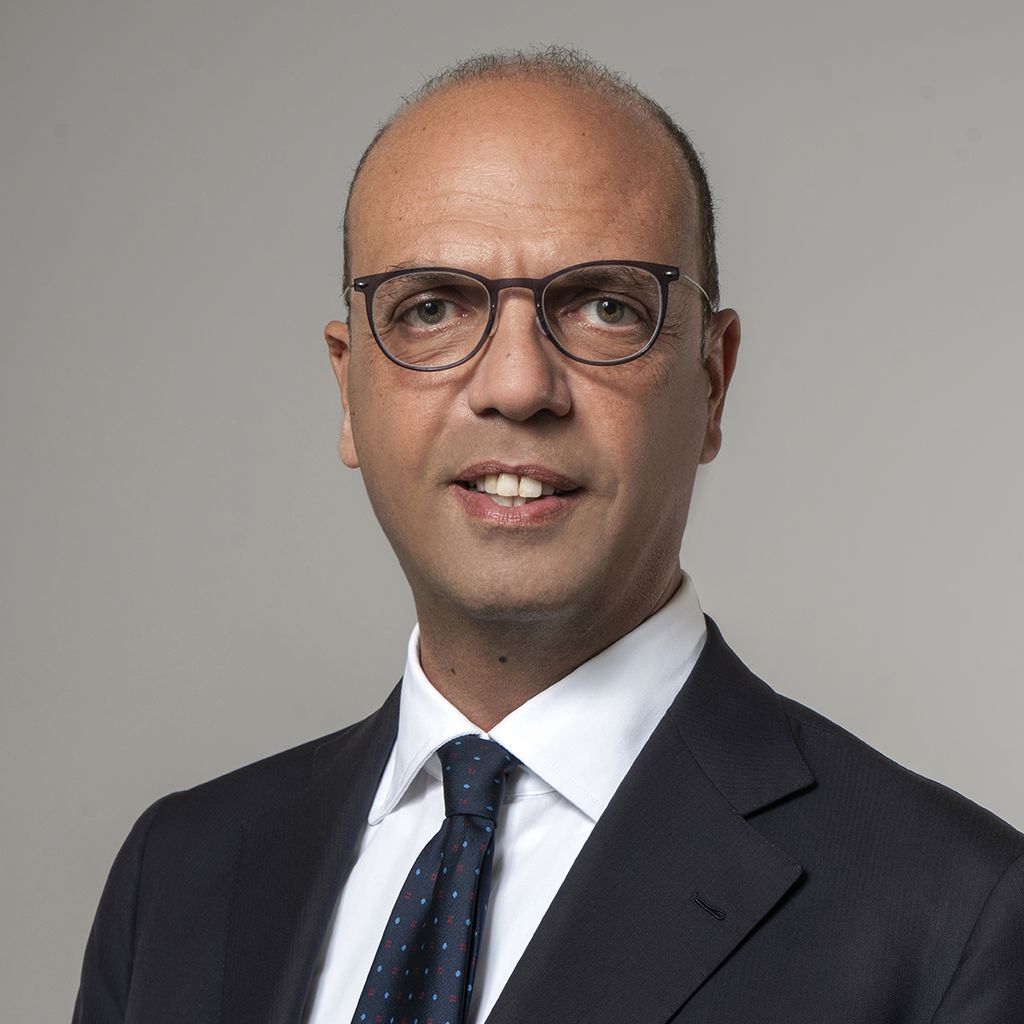 Picture of Angelino Alfano